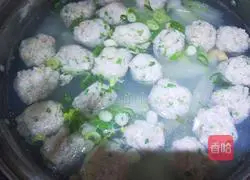 Winter Melon Meatball Soup Recipe Illustration 12