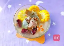 Illustration of how to make corn, red dates, winter melon and fish soup 12