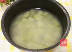 The first illustration of how to make rock sugar barley and winter melon rind 7