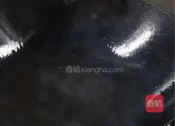 Illustration of how to stir-fry lean meat with tofu skin 5