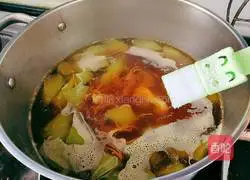 Cordyceps Flower Lettuce Chicken Soup Illustration 14