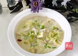 Illustration of how to make hand-braised tofu and cabbage soup 12