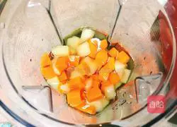 Illustration of how to make apple carrot juice (cooked drink) 8