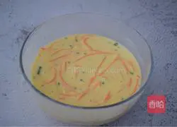 Illustration of how to make carrot and egg pancakes 6