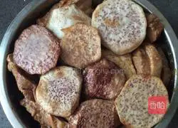 Illustration of how to make taro braised pork 11