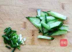 Illustration of how to make shrimp and egg noodles 2