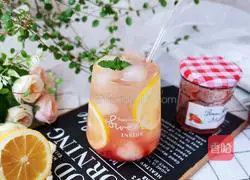 Illustration of how to make lychee lemon ice drink 10