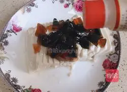 Illustration of how to make preserved egg tofu 8