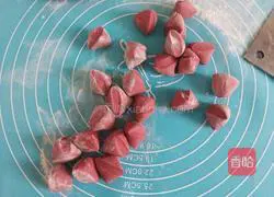 Illustration of how to make rose steamed buns 7