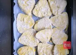 Illustration of how to make coconut-flavored steamed bun slices 4 