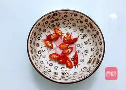 Illustration of how to make cold preserved eggs 5