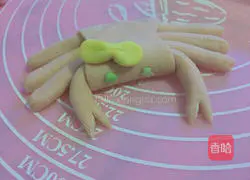 crab Illustration of how to make steamed buns 9