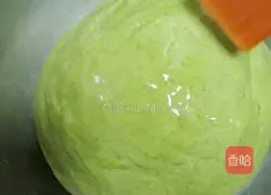 Illustration of making and fermenting green dough 9