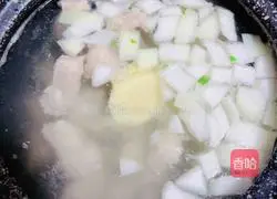 Tomato and Spare Ribs Soup | Illustration of How to Replenish Skin and Calcium 9