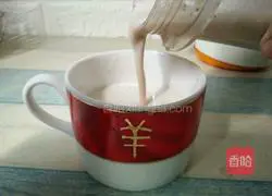  Illustration of how to make red date milkshake 8