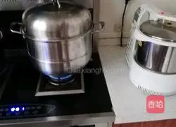 Illustration of how to make pumpkin flower roll steamed buns 6