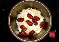 Apple, Tremella and Red Date Soup Illustration 3