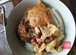 Illustration of Liuzhou Snail Noodles 11