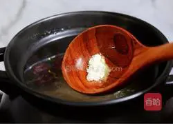 Undersea Illustration of how to make coconut chicken soup 8