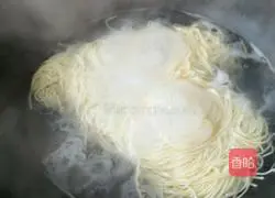 Cold Salad Illustration of making clam noodles 10