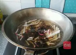 For shredded radish soup Practice illustration 3