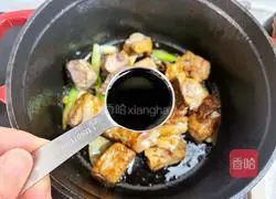 Illustration of how to cook pork ribs with quail eggs 8