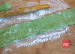 Xinwen Gourmet Lamb, Carrot and Hundred Ingredient Dumplings Recipe Illustration 9