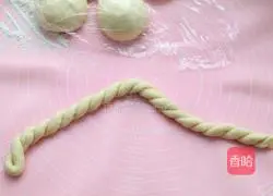 Honey Soft Twist Recipe Illustration 6