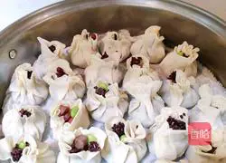 Illustration of how to make colorful Shaomai 4