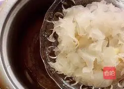 Illustration of how to make Purple Potato, Red Date and Tremella Soup 5