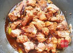 Illustration of how to cook the sauced pork ribs in seconds 9