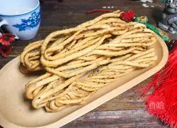 Illustrations of making homemade seeds 10