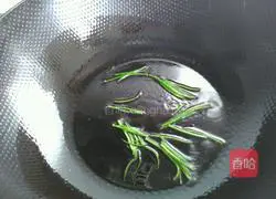 Illustration of how to make noodles with shredded chicken and onion oil 10