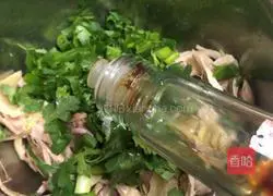 Illustration of how to make shredded chicken (cilantro version) 9