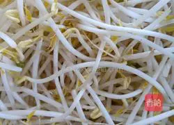 Illustration of how to make cold bean sprouts and shredded beans 3