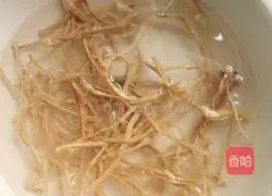 Illustration of how to make dried bamboo shoots and duck soup 1