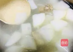 Illustration of how to make radish and pork ribs soup 8