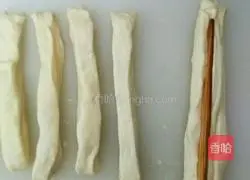 Illustration of homemade Anxin Youtiao 4