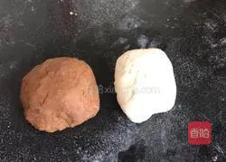 Illustration of how to make little turtle steamed buns 1