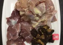 How the Buddha jumped over the wall Illustration 1