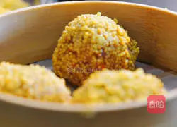 Illustration of how to make water chestnut millet beef balls 7