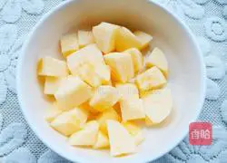 Apple Tremella Soup Recipe Illustration 3