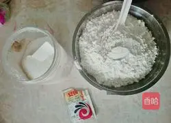 Illustration of how to make chrysanthemum steamed buns 1