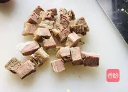 Illustration of how to make borscht at home 2