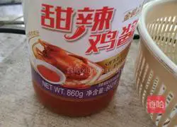 Illustration of how to make shrimp pasta 10