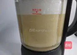 Illustration of how to make rock sugar snow pear 5