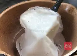 Illustration of How to Blanch Rice Skin 5