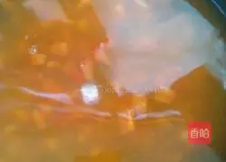 Illustration of how to make tomato and egg soup 6