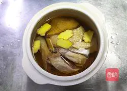 Hakka rice wine braised chicken Illustration of how to do it 3