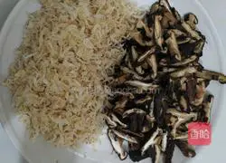 Illustration of how to make fried shrimps and preserved vegetables 2